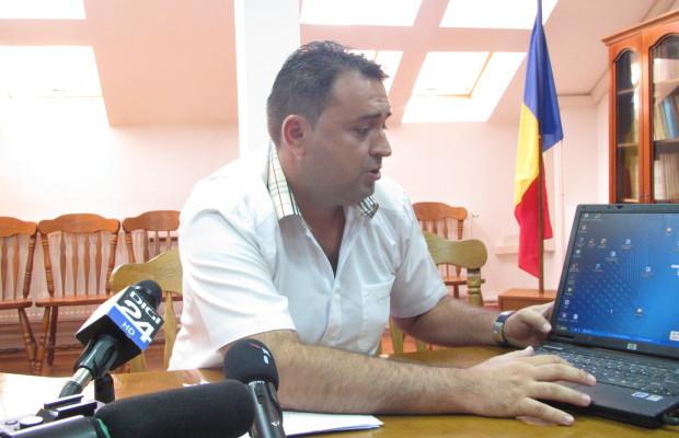 Procurorul George Bucurică, acuzat de agresiune sexuală, s-a prezentat la Parchetul General