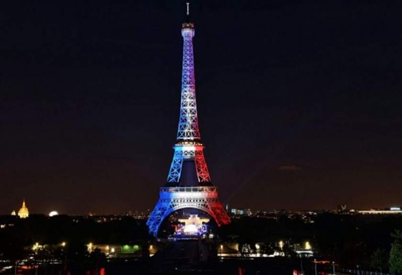 Turnul Eiffel printre ţintele teroriştilor care au comis atentatele de la Barcelona