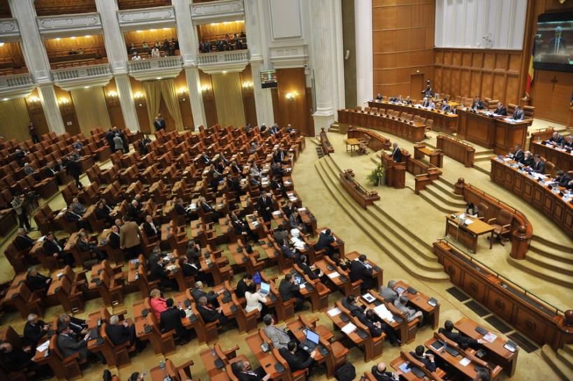 Parlamentul se reunește luni pentru votul de investitură a guvernului Dăncilă