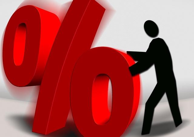 UniCredit: Inflaţia ar putea creşte spre 5% pe parcursul verii