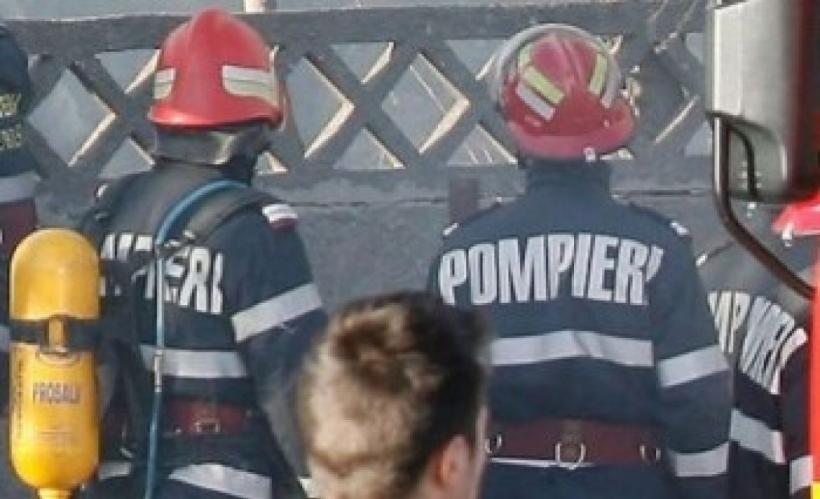 Alertă în Neamţ! Trei muncitori au fost răniţi după un incendiu la o conductă de gaz 