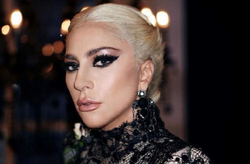 Lady Gaga este devastată si acuza 'dureri severe'