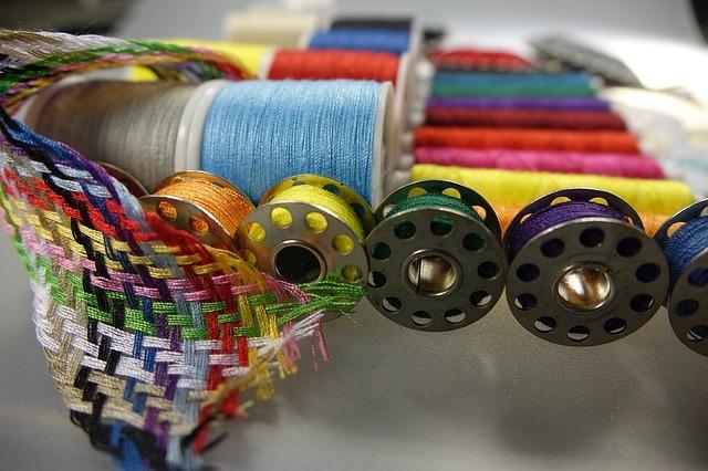 Industria produselor textile, cel mai ridicat număr al insolvenţelor