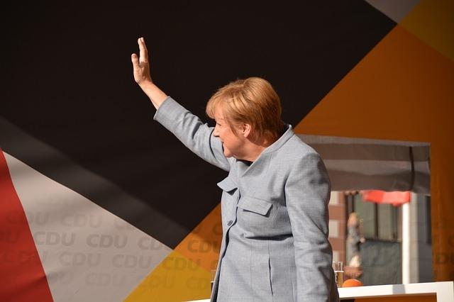 Angela Merkel cedeaza social-democratilor un minister cheie!