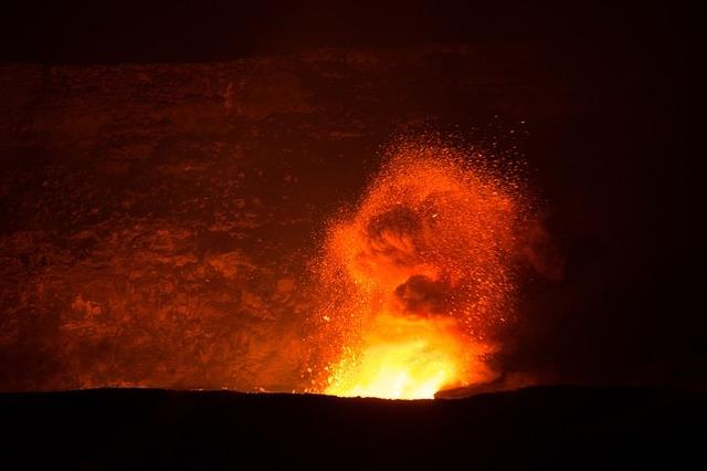 Vulcanul Sinabung din insula Sumatra a erupt din nou