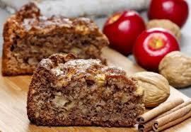 Rețeta zilei: Prăjitură cu măr şi scorţişoară