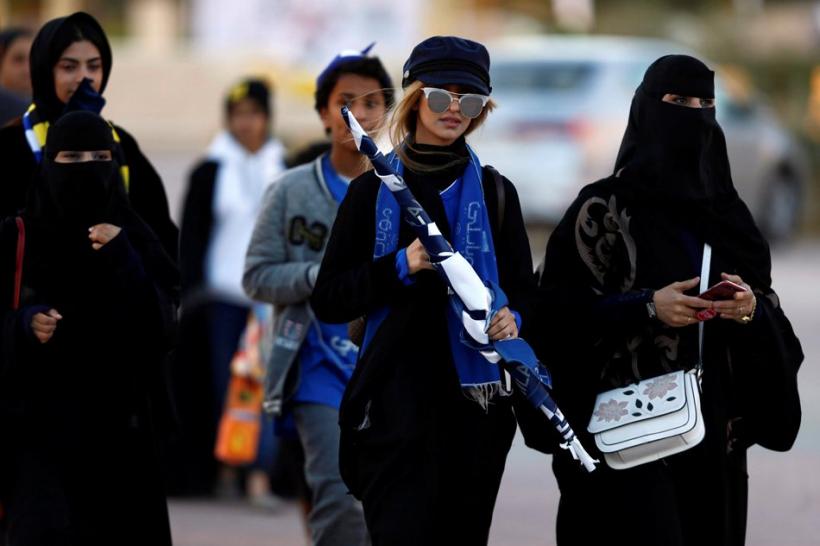 Arabia Saudită permite femeilor să se înroleze în armată