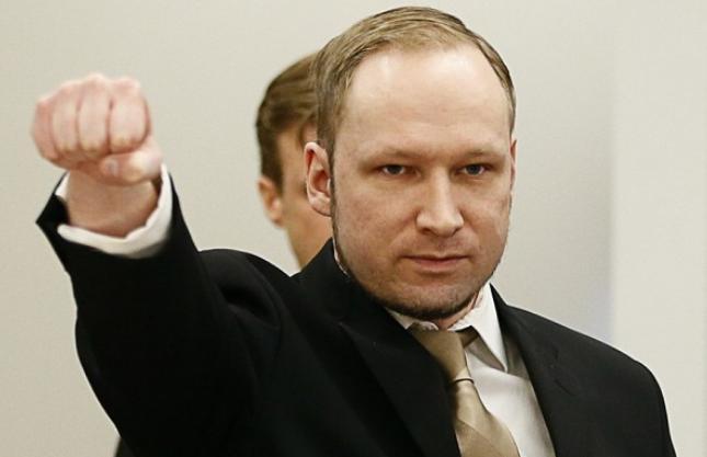 La 10 ani după masacrul comis de Breivik, Norvegia va interzice armele semiautomate