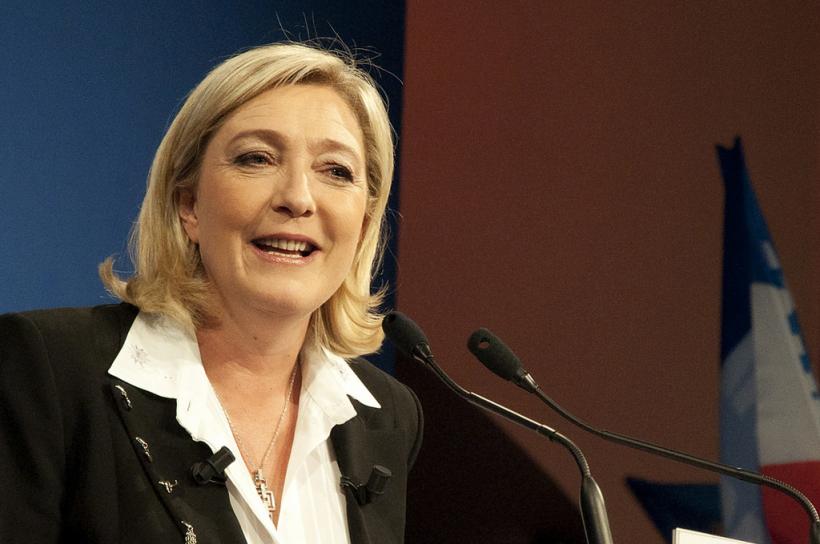 Marine Le Pen, acuzată de propagandă în favoarea Isis