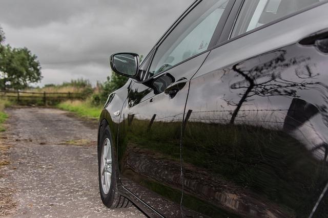 Daimler pregateste terenul pentru taxiuri fără şofer