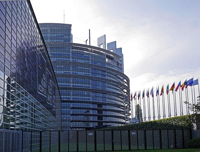 Parlamentul European a votat sancţionarea Poloniei