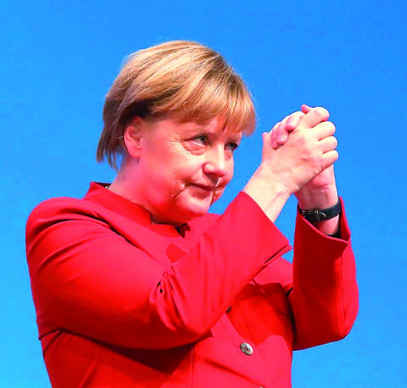 Angela Merkel scapă cu fața curată