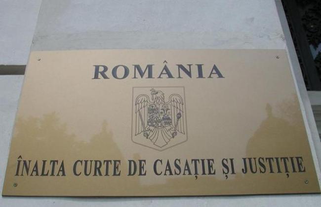 ICCJ a decis amanarea deciziei in dosarul familiei Cosma