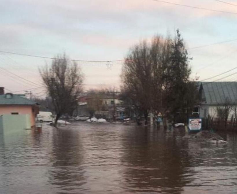 Alertă ANM! Meteorologii au emis cod portocaliu de inundaţii în următoarele 48 de ore, în Teleorman şi Giurgiu