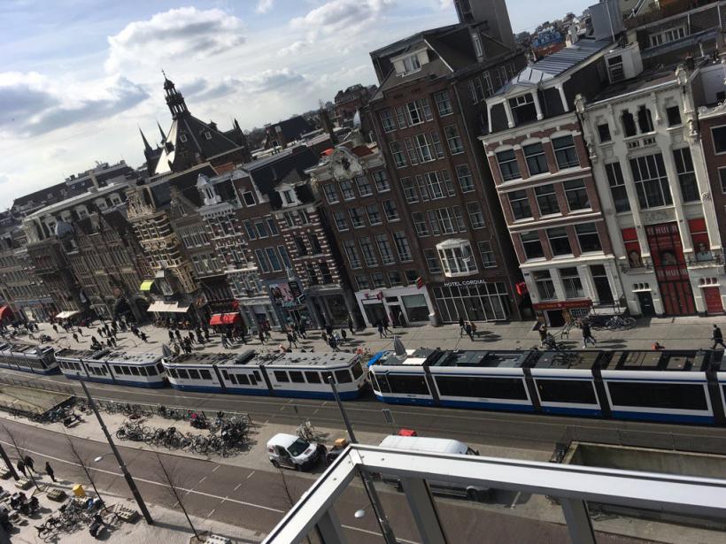 Amsterdam, PARALIZAT de o PANĂ majoră de CURENT