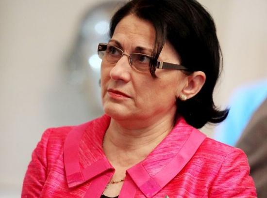 Ecaterina Andronescu: „Nu e normal ce s-a întâmplat. Face rău partidului”