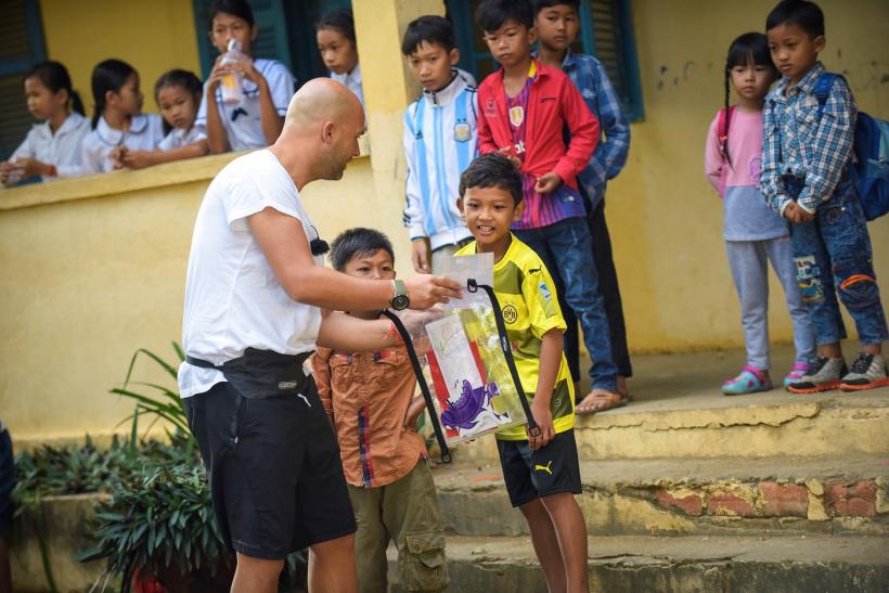 Vedetele ,,Asia Express” ajung în Cambodgia, a treia țară din Drumul Dragonului:  au de învățat cuvinte în limba khmeră 18608460