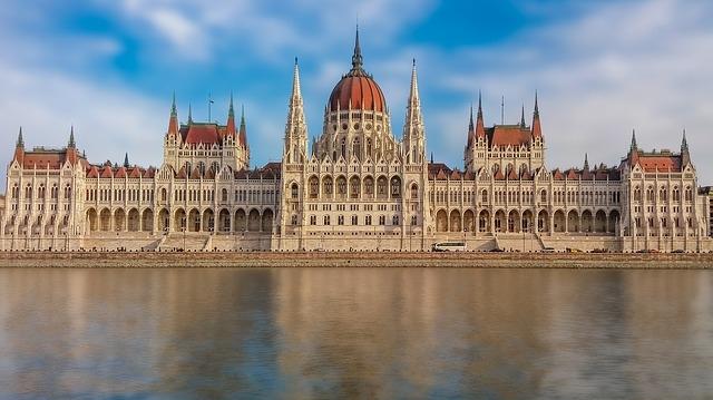 Ungaria: Jobbik vrea o agenţie anticorupţie pe modelul DNA
