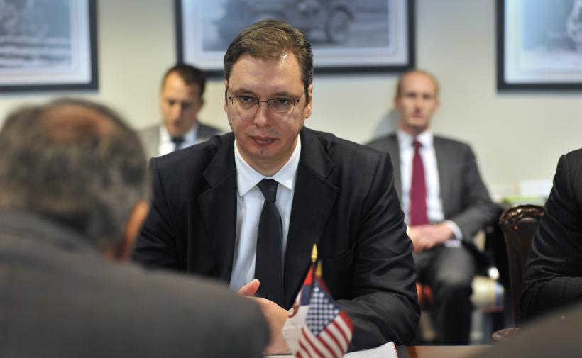 Serbia acuză SUA că încalcă dreptul internațional susținând ideea unei armate kosovare