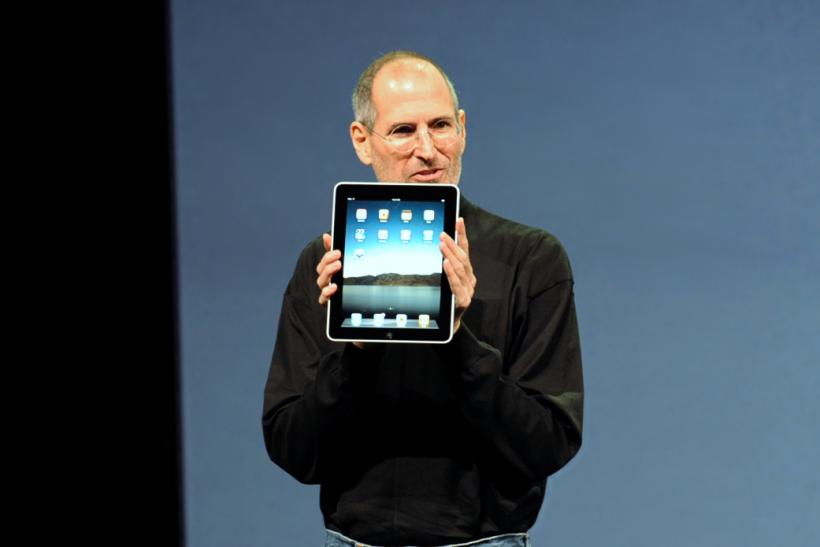 Cerere de angajare completată de Steve Jobs, cumparata cu 174.000 dolari