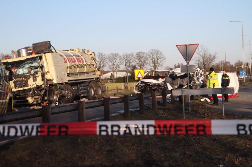 5 români au murit iar alți 3 sunt răniți în urma unui accident rutier care a avut loc în Olanda
