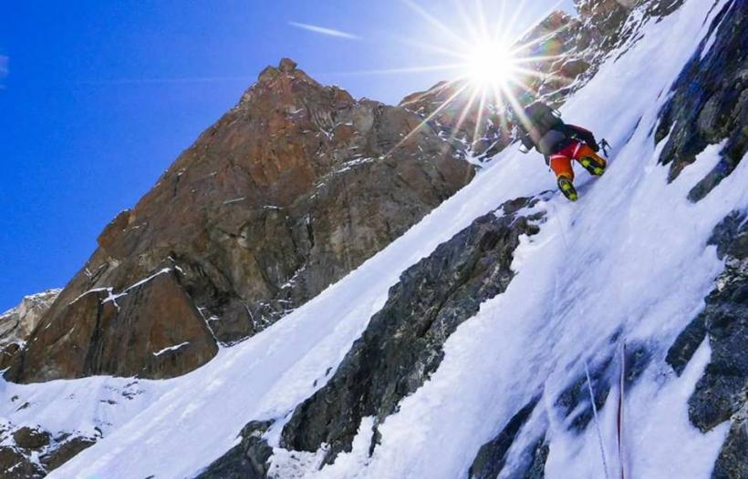 Alex Găvan urca doua vârfuri de 8.000 m din Himalaya, fără oxigen suplimentar