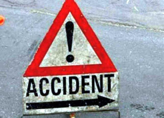 Un barbat a murit şi doi au fost răniţi într-un accident rutier, la Cornu Luncii