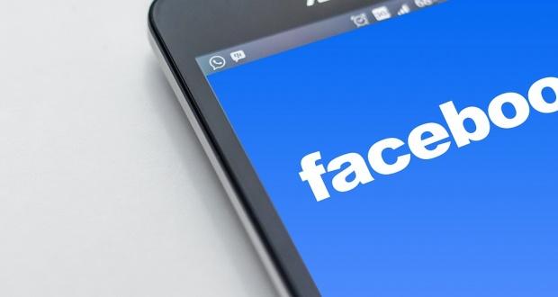 Uniunea Europeană cere explicaţii Facebook