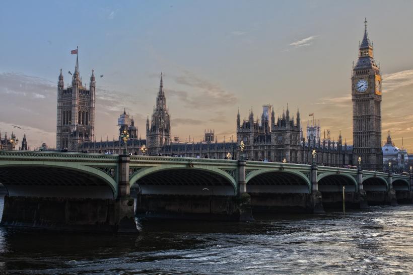 Londra, cea mai atractiva metropola pentru investitii straine