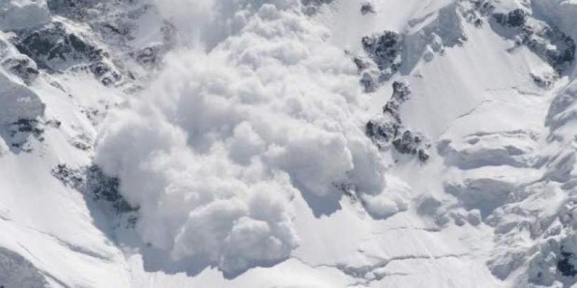 Alertă la munte! Risc de avalanşă în Munţii Făgăraş şi Bucegi, la peste 1.800 de metri altitudine