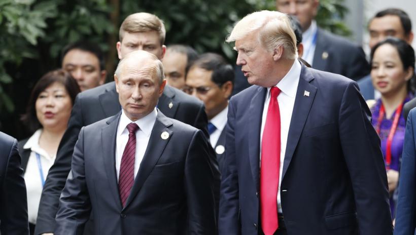 Kremlin: Nu există pregătiri pentru un summit Putin-Trump propus de preşedintele american