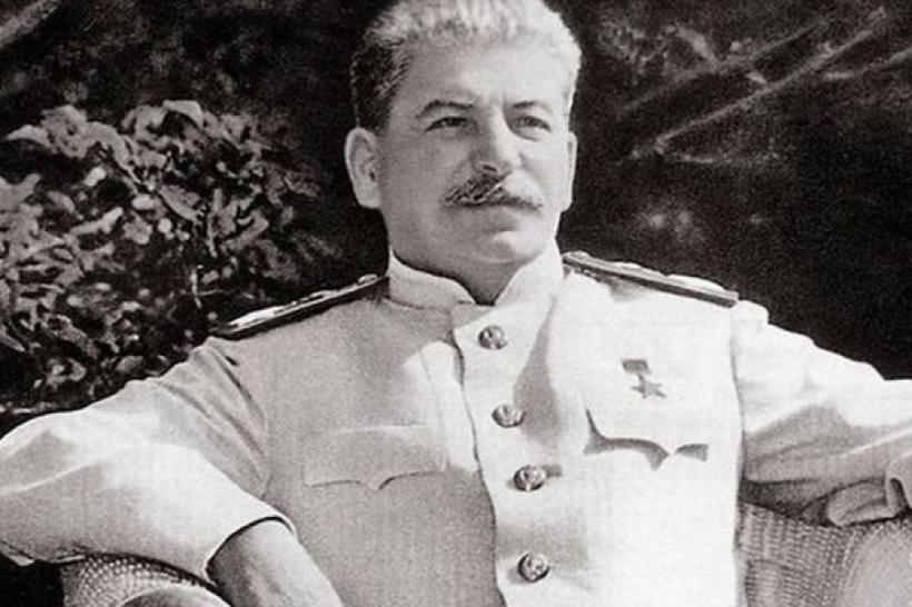 Iosif Vissarionovici Stalin – omul. O biografie uluitoare