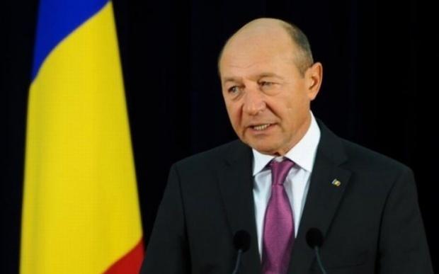 Băsescu:Am cerut colaborarea SRI cu alte instituţii, dar niciodată protocolul cu Ministerul Public nu a ajuns la Preşedinţie 