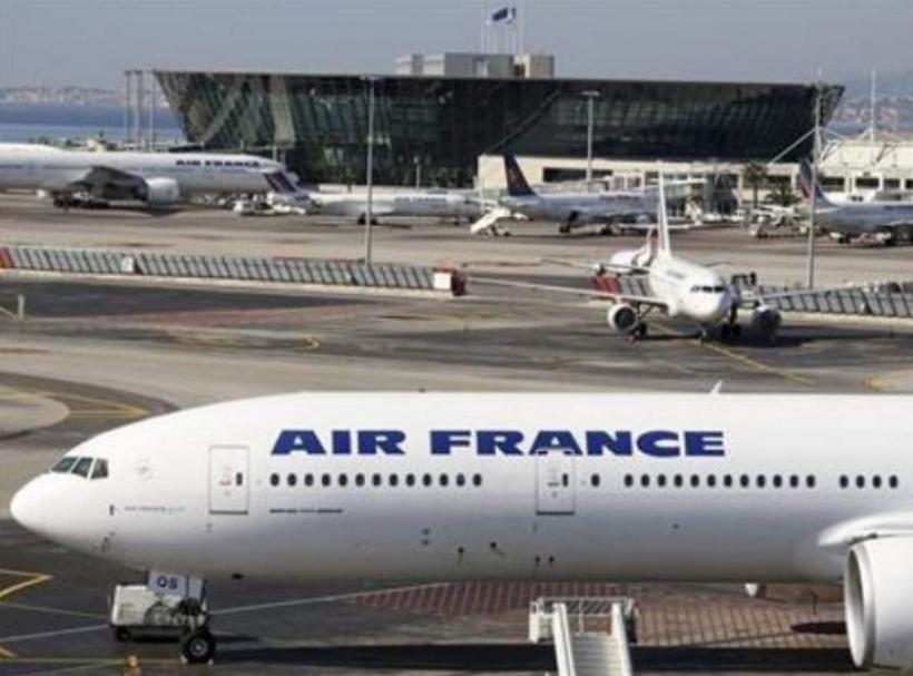 Greva la Air France: o treime din zboruri, anulate