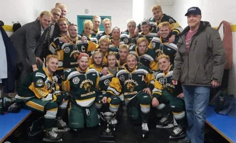 Tragedie cumplita: O echipa de hochei din Canada nimicită într-un accident
