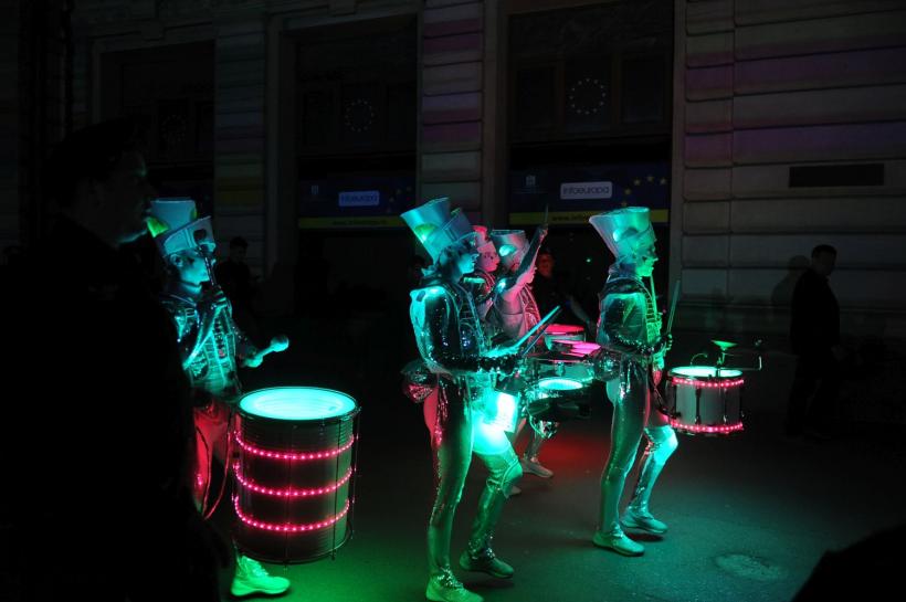 GALERIE FOTO Clădiri emblematice pentru Bucureşti prind viaţă în cele patru seri ale Festivalului Spotlight 18612596