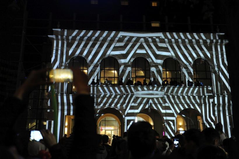 GALERIE FOTO Clădiri emblematice pentru Bucureşti prind viaţă în cele patru seri ale Festivalului Spotlight 18612609