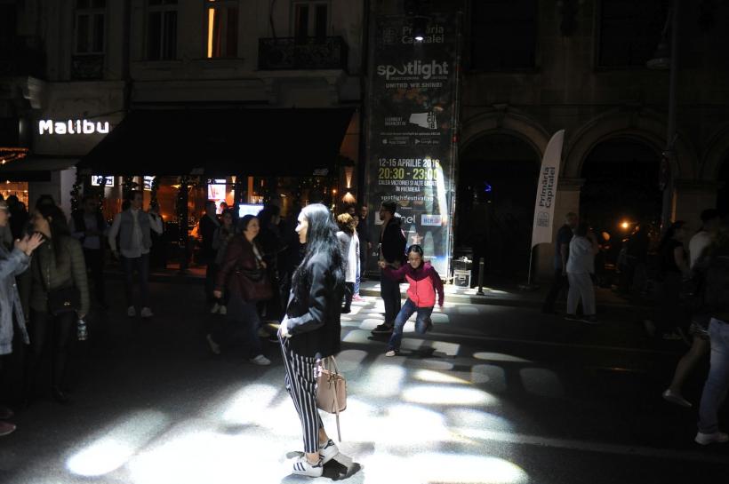 GALERIE FOTO Clădiri emblematice pentru Bucureşti prind viaţă în cele patru seri ale Festivalului Spotlight 18612616