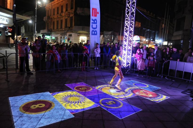 GALERIE FOTO Clădiri emblematice pentru Bucureşti prind viaţă în cele patru seri ale Festivalului Spotlight 18612620