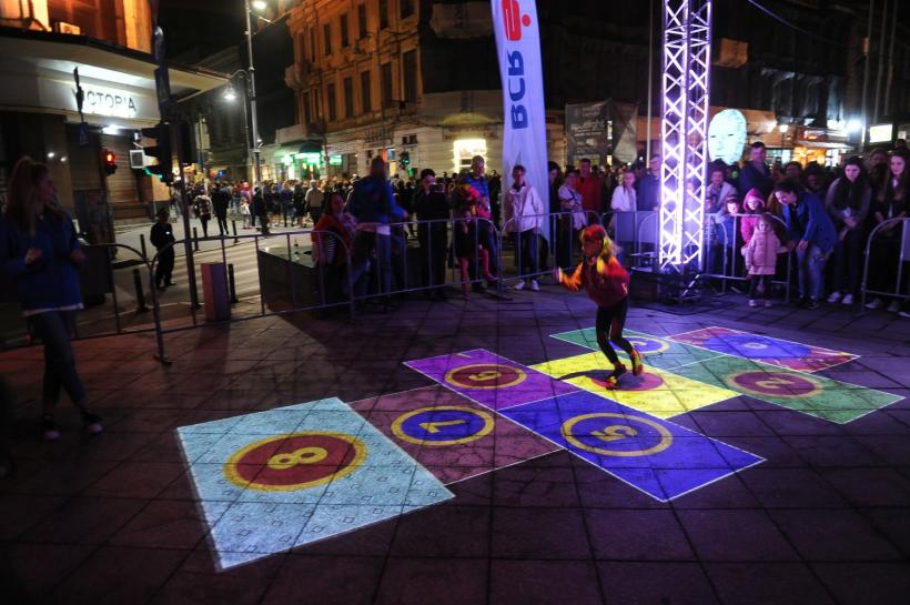 GALERIE FOTO Clădiri emblematice pentru Bucureşti prind viaţă în cele patru seri ale Festivalului Spotlight 18612621
