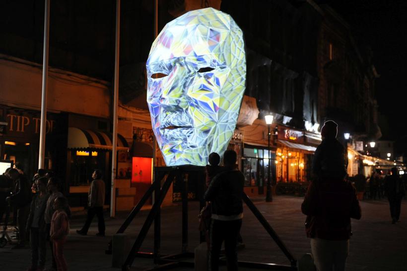 GALERIE FOTO Clădiri emblematice pentru Bucureşti prind viaţă în cele patru seri ale Festivalului Spotlight 18612628