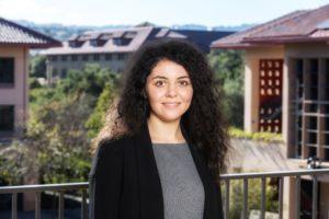 O româncă este bursieră în cel mai prestigios program de la Stanford