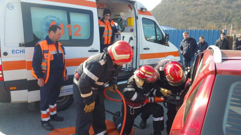 O persoană a murit  şi alte patru au fost rănite în urma unui accident pe Autostrada A1 Deva-Nădlac