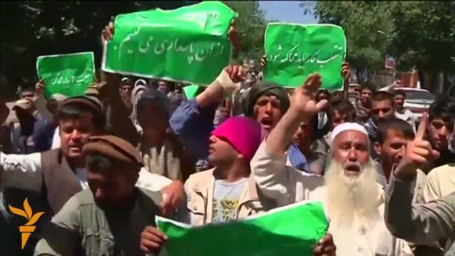 Proteste la Kabul după ce un convoi al NATO a accidentat mortal un copil 
