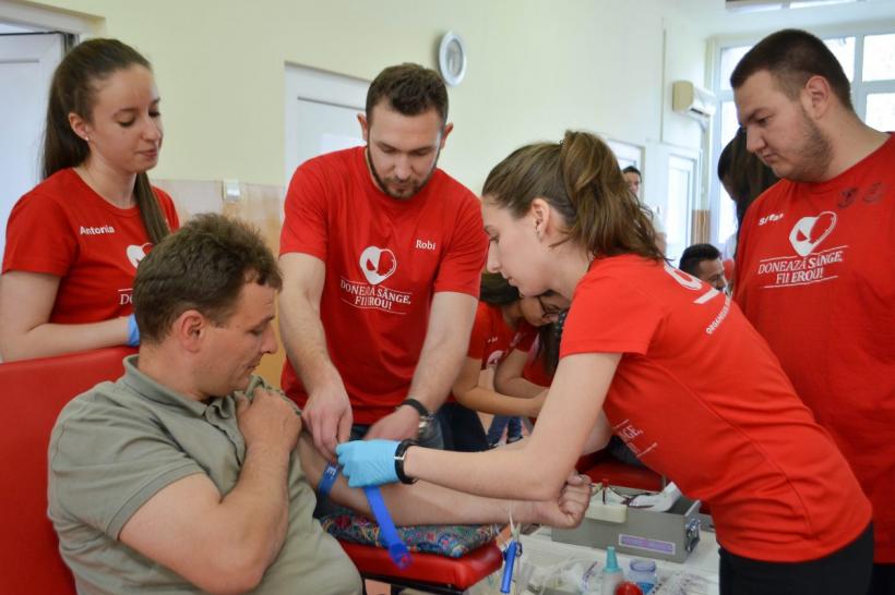 Societatea Studenţilor în Medicină din Bucureşti organizează o nouă ediţie a campaniei 'Donează sânge! Fii erou!' 