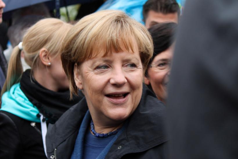 Angela Merkel le încurajează pe fete să se îndrepte spre meserii „bărbătești”