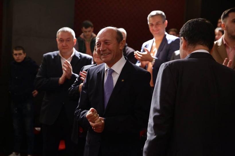 Băsescu, despre protocoale: &quot;Imi aduc aminte de un eveniment&quot;