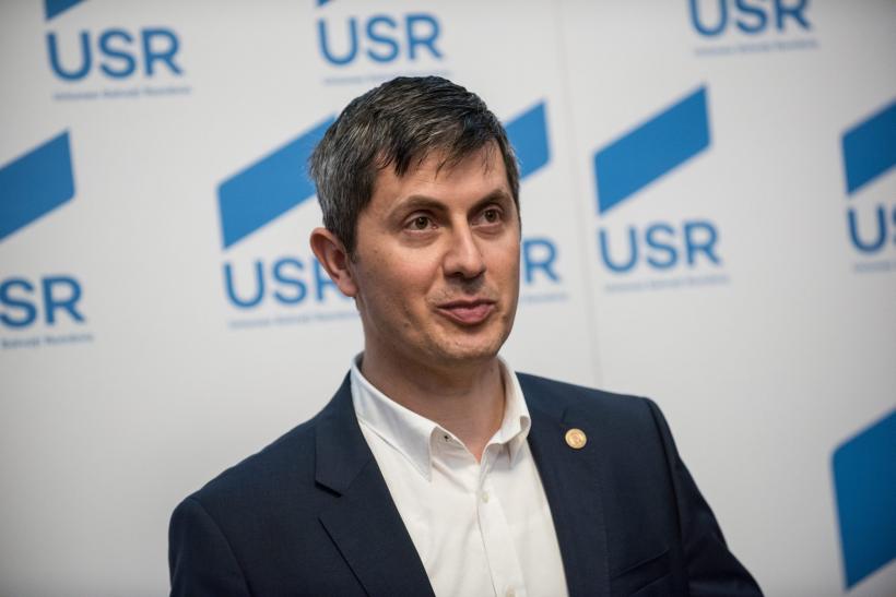 Tehnocratul care nu #rezistă în fața contractelor de la PSD 18614067