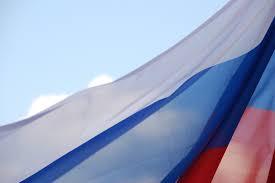Rusia lansează o controversată centrală plutitoare