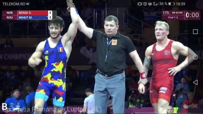 Mihai Mihuţ a cucerit aurul la Europenele de lupte din Rusia; Alin Alexuc, medaliat cu bronz
